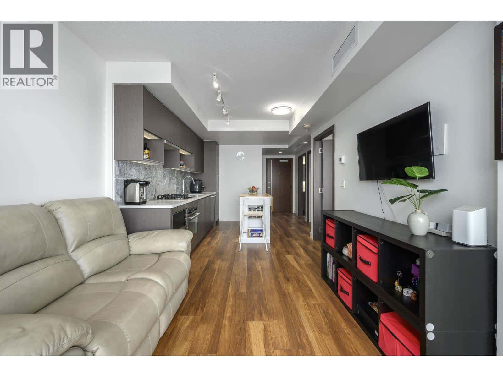 1609 8988 PATTERSON ROAD — Richmond, British Columbia - Photo 5 of 29