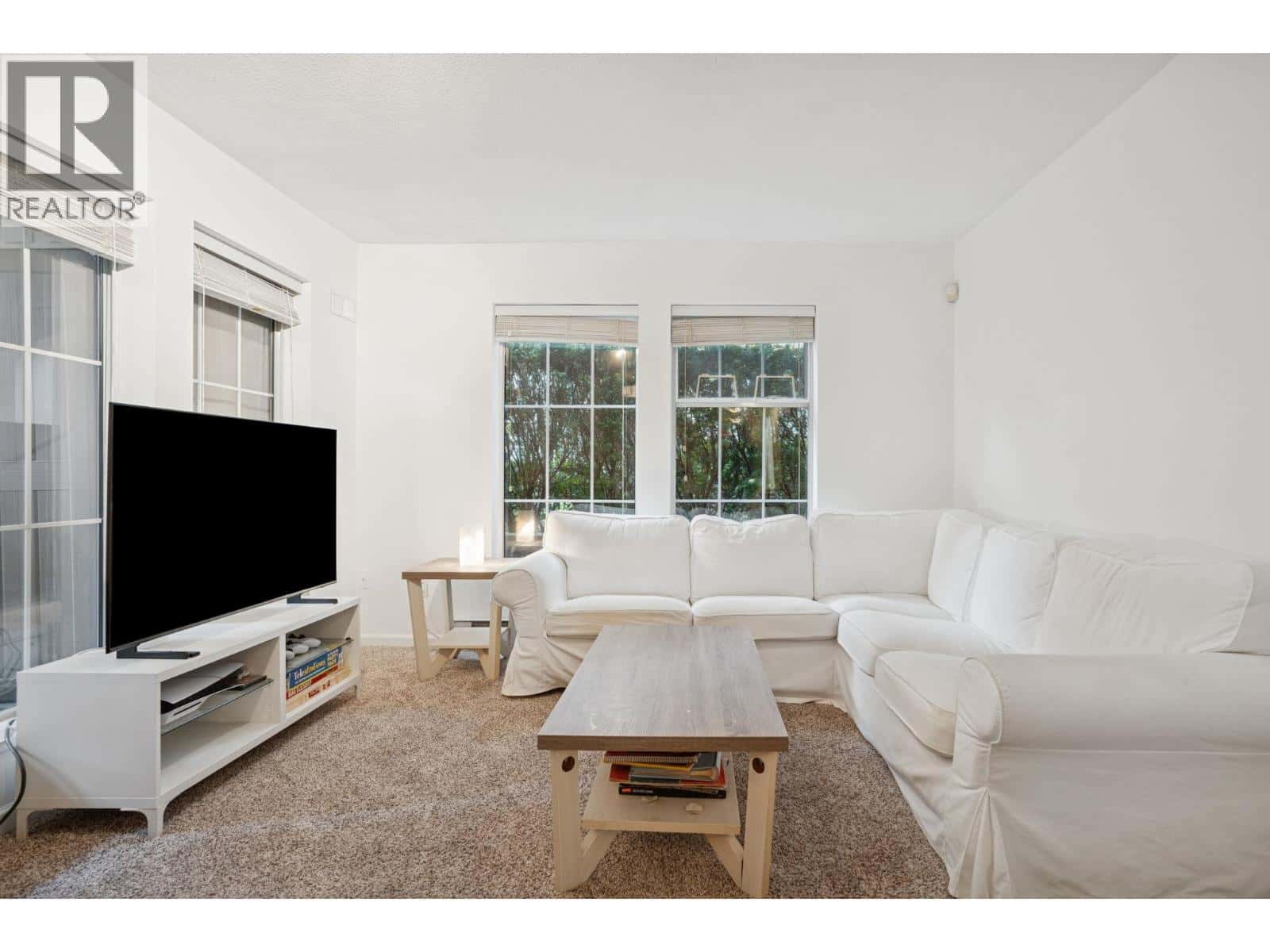 102 1199 WESTWOOD STREET — Coquitlam, British Columbia - Photo 4 of 15