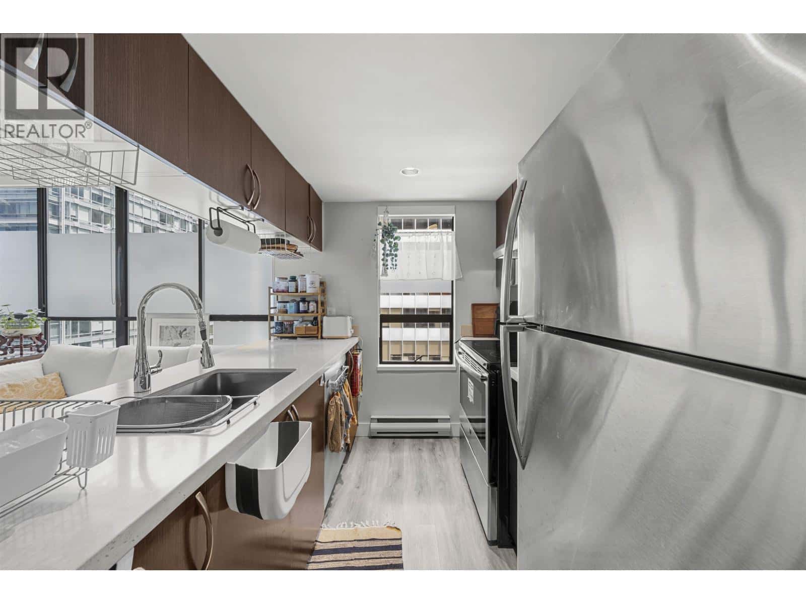 1506 1060 ALBERNI STREET — Vancouver, British Columbia - Photo 2 of 26