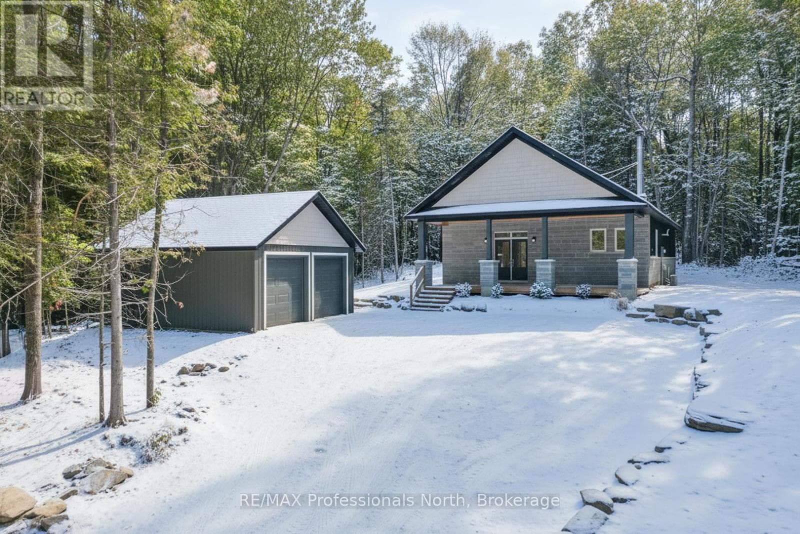 1076 ANGEL ROAD — Dysart et al (Guilford), Ontario - Main photo