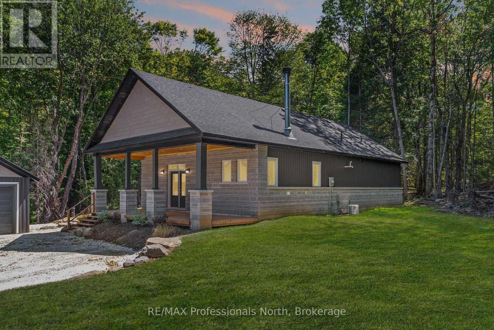 1076 ANGEL ROAD — Dysart et al (Guilford), Ontario - Photo 2 of 50