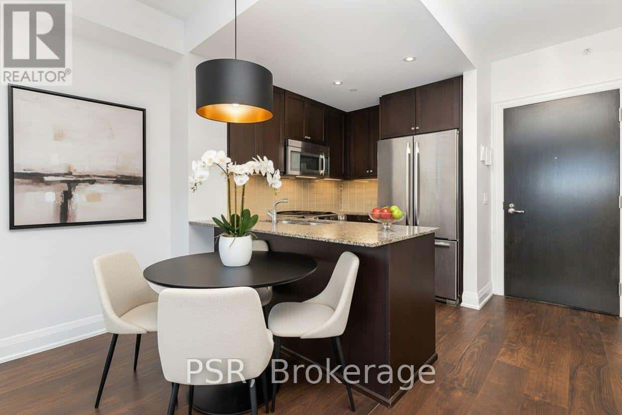 422 - 11 BRONTE ROAD — Oakville (BR Bronte), Ontario - Photo 4 of 23