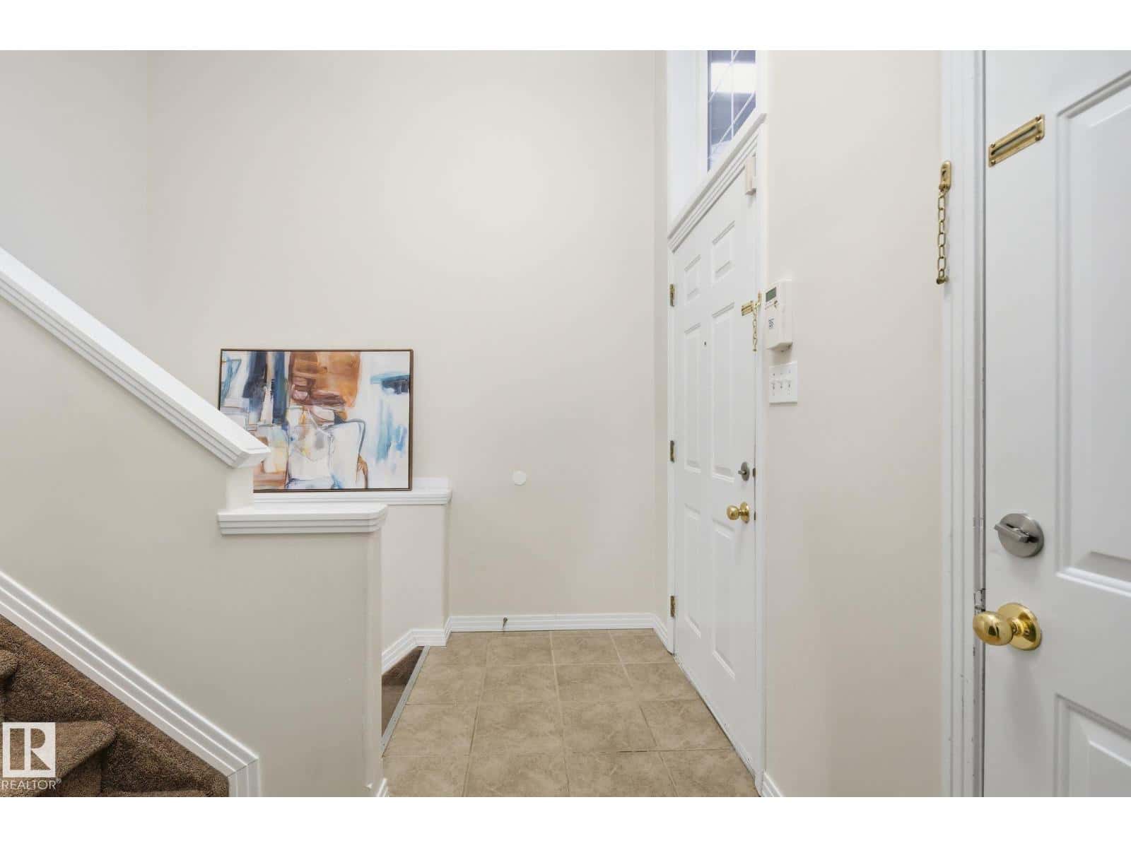 Property - Photo 5 of 39