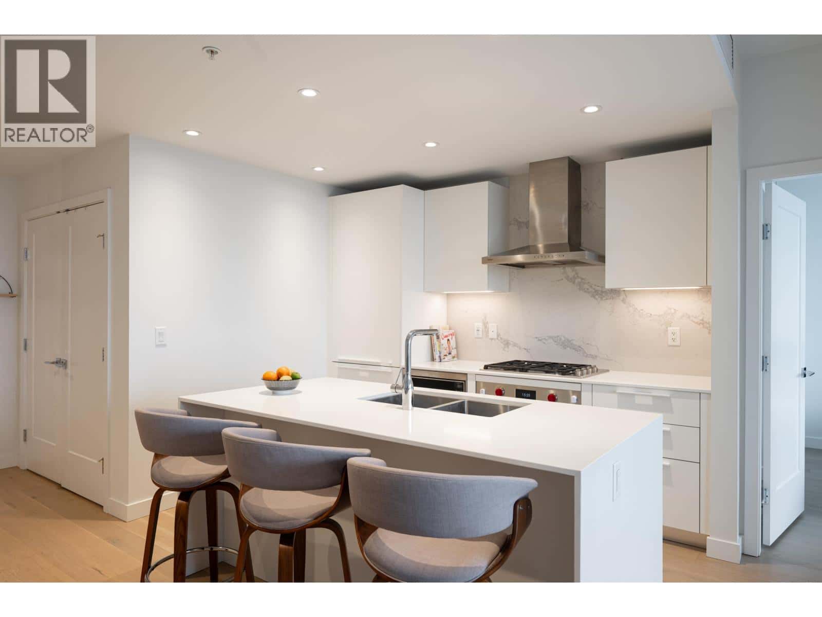 3602 6699 DUNBLANE AVENUE — Burnaby, British Columbia - Photo 5 of 30