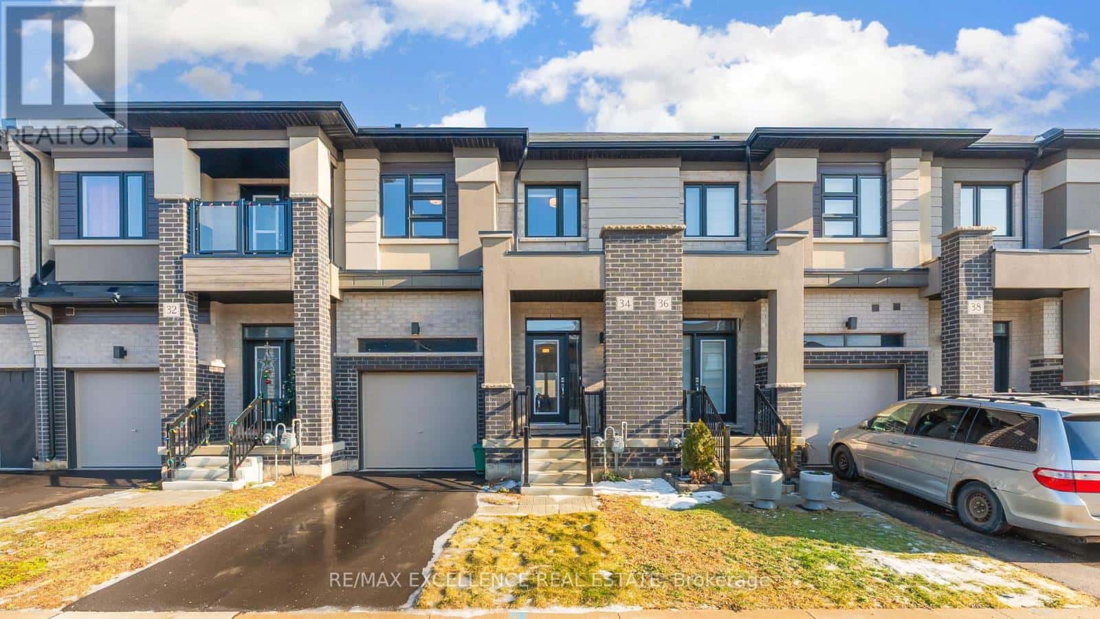 34 BOWERY ROAD — Brantford, Ontario - Photo 2 of 41