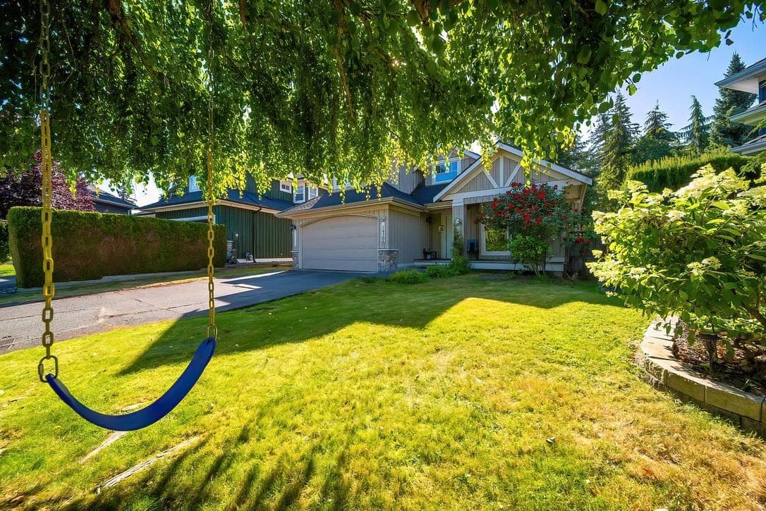 14766 31 AVENUE — Surrey, British Columbia - Main photo