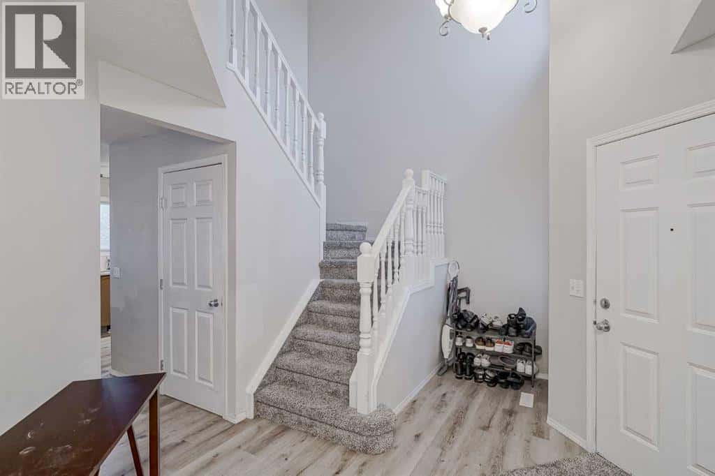 222 Bridleridge Way SW — Calgary, Alberta - Photo 3 of 32