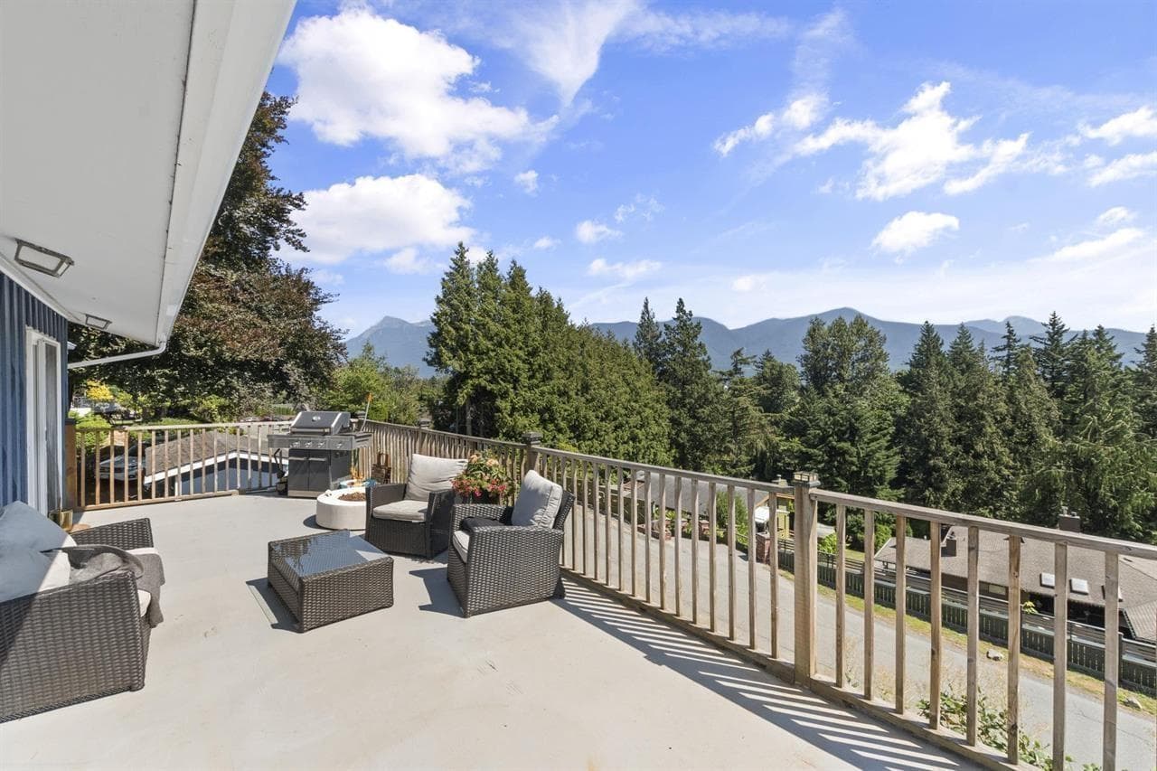 10005 KENSWOOD DRIVE, Little Mountain — Chilliwack, British Columbia - Main photo