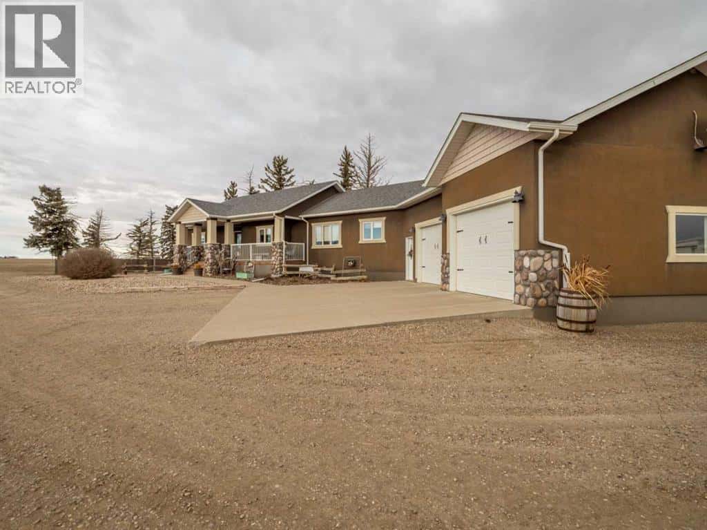 100049 RR 184 — Rural Taber, M.D. of, Alberta - Photo 3 of 43