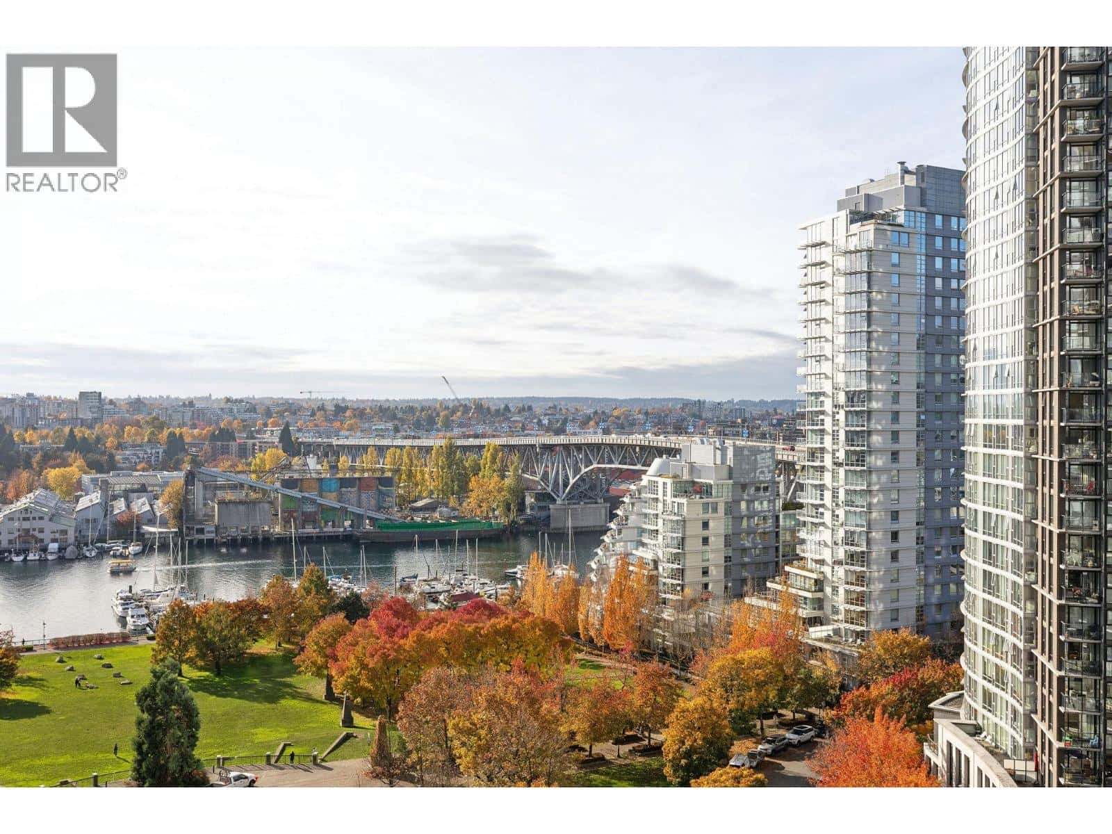 1705 1438 RICHARDS STREET — Vancouver, British Columbia - Photo 3 of 28