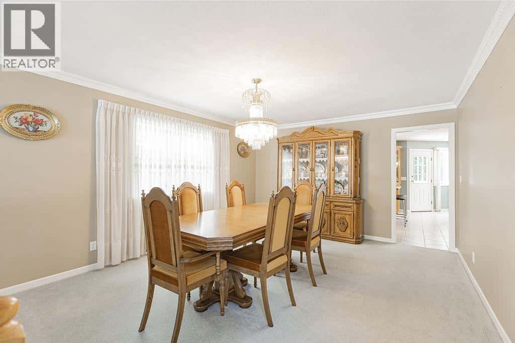 7758 MCGREGOR AVENUE — Burnaby, British Columbia - Photo 5 of 38