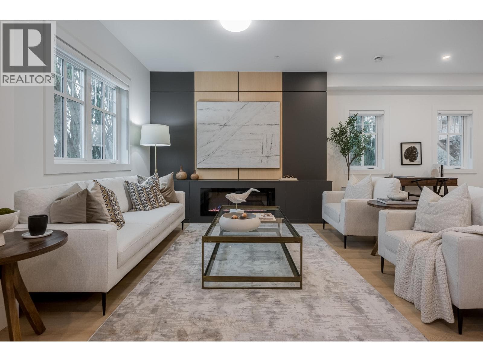 3 4829 48 AVENUE — Ladner, British Columbia - Main photo