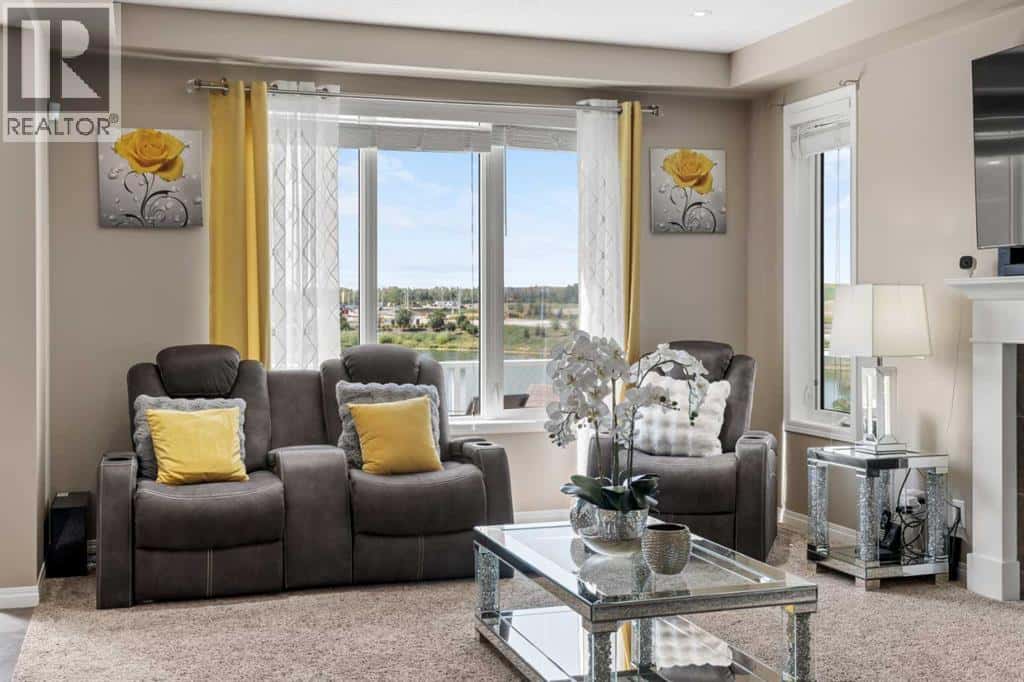 353 Windrow Crescent SW — Airdrie, Alberta - Photo 5 of 34