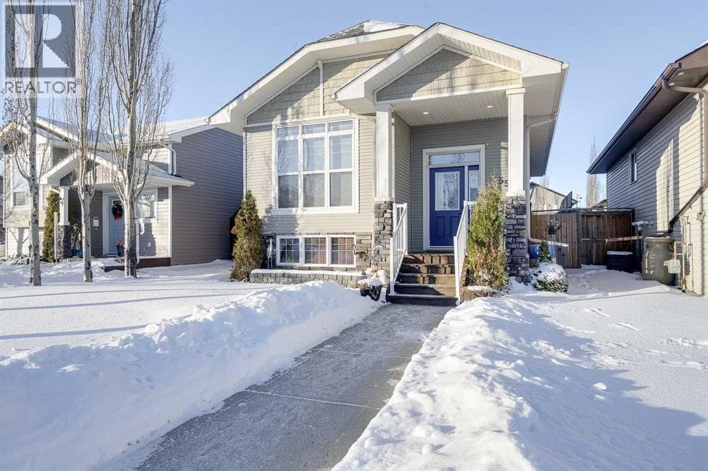 55 Ponderosa Avenue — Blackfalds, Alberta - Main photo
