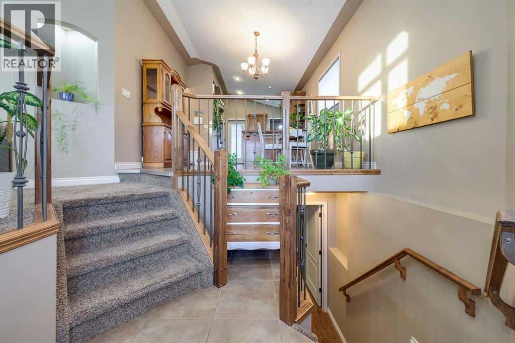 55 Ponderosa Avenue — Blackfalds, Alberta - Photo 3 of 38