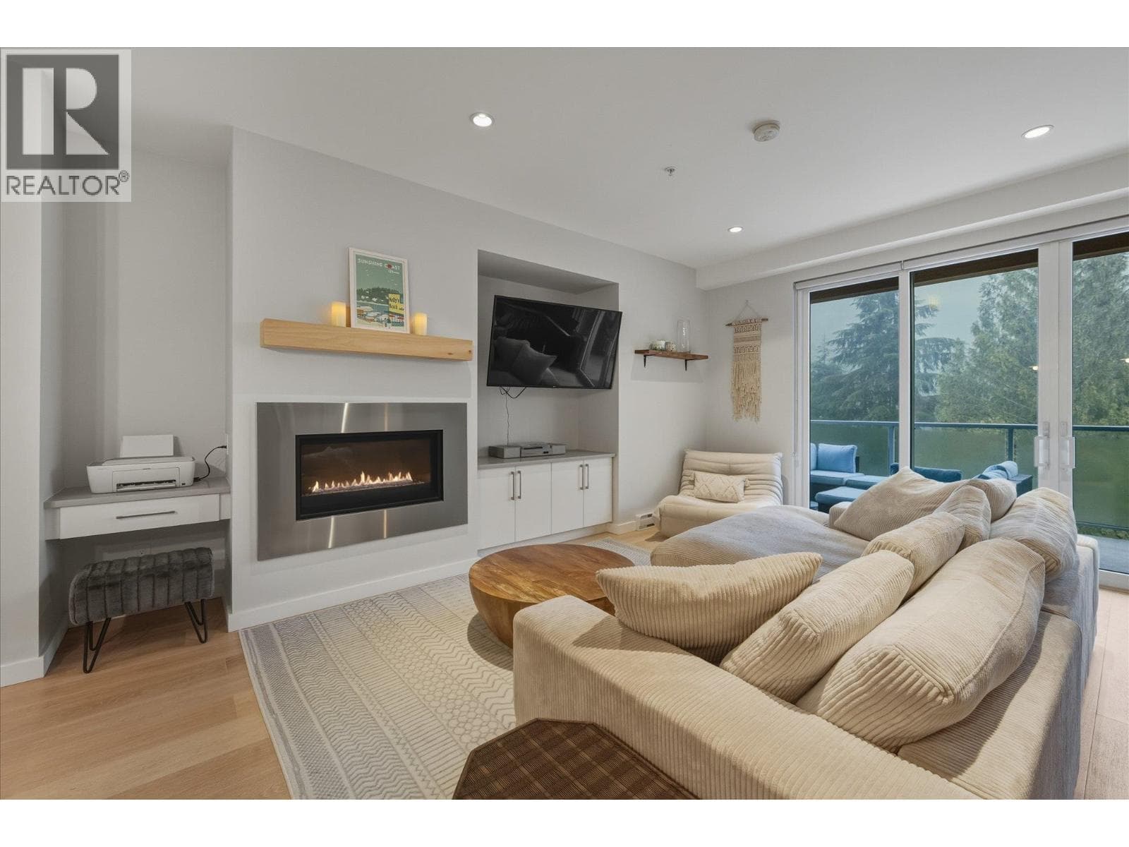 207 41328 SKYRIDGE PLACE — Squamish, British Columbia - Main photo