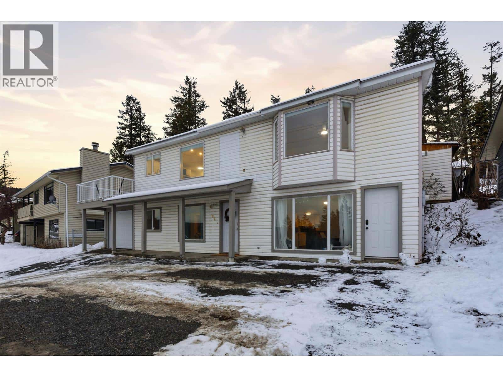 99 WESTRIDGE DRIVE — Williams Lake, British Columbia - Photo 2 of 5