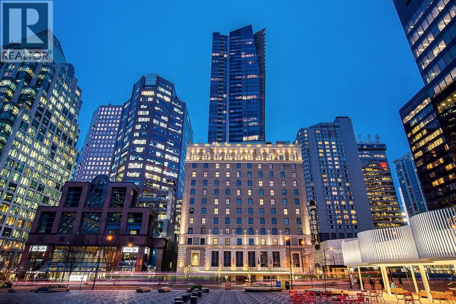 1803 667 HOWE STREET — Vancouver, British Columbia - Main photo