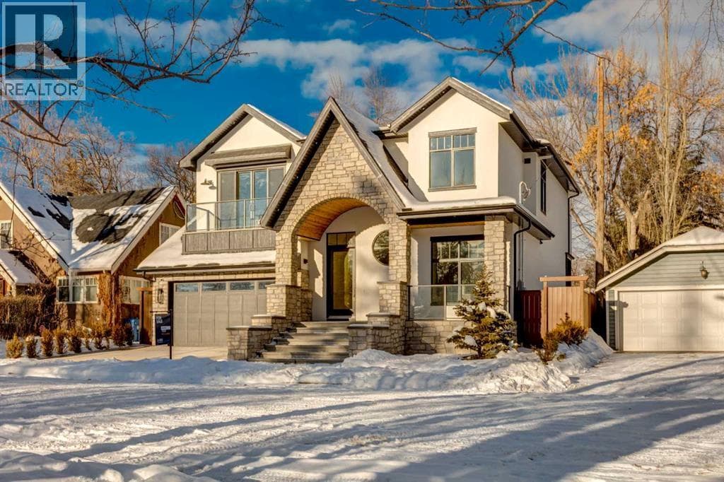 412 40 Avenue SW — Calgary, Alberta - Main photo