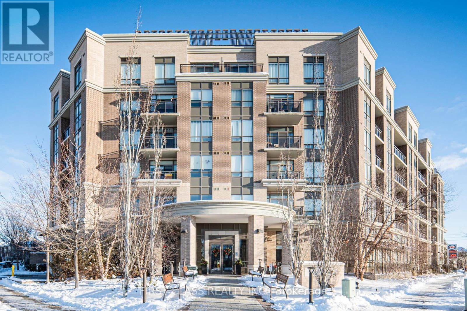 528 - 540 BUR OAK AVENUE — Markham (Berczy), Ontario - Main photo