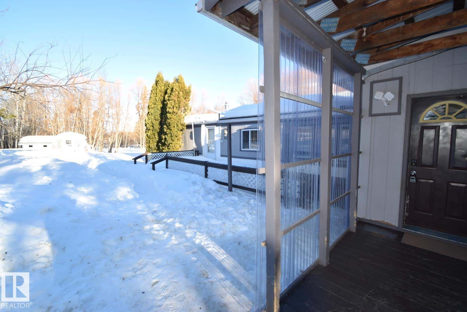 644073 Range Rd 212 — Rural Athabasca County, Alberta - Photo 3 of 32