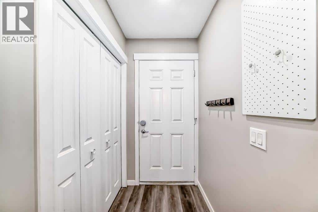 55, 6103 Madigan Drive NE — Calgary, Alberta - Photo 3 of 43