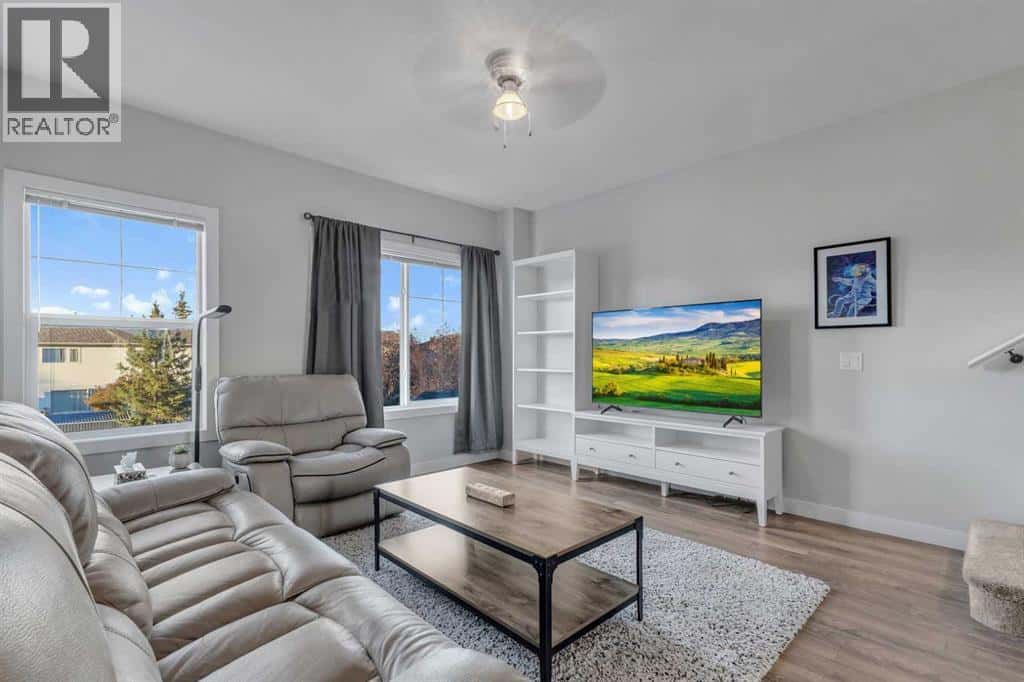 2306 Jumping Pound Common — Cochrane, Alberta - Photo 4 of 33