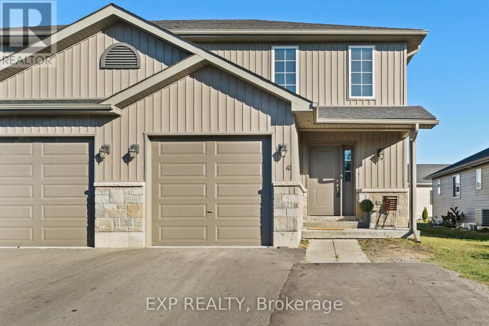 10 COBBLESTONE STREET — Belleville (Belleville Ward), Ontario - Main photo