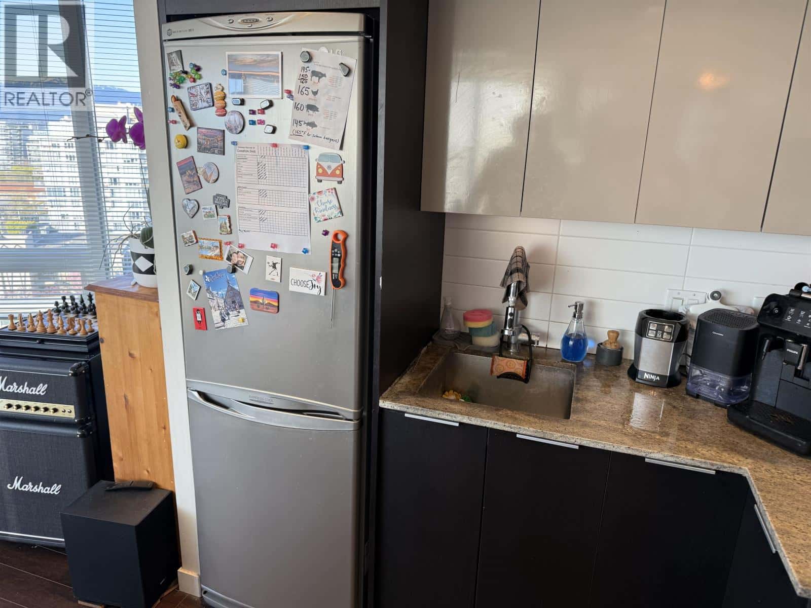 1404 445 W 2ND AVENUE — Vancouver, British Columbia - Photo 5 of 18