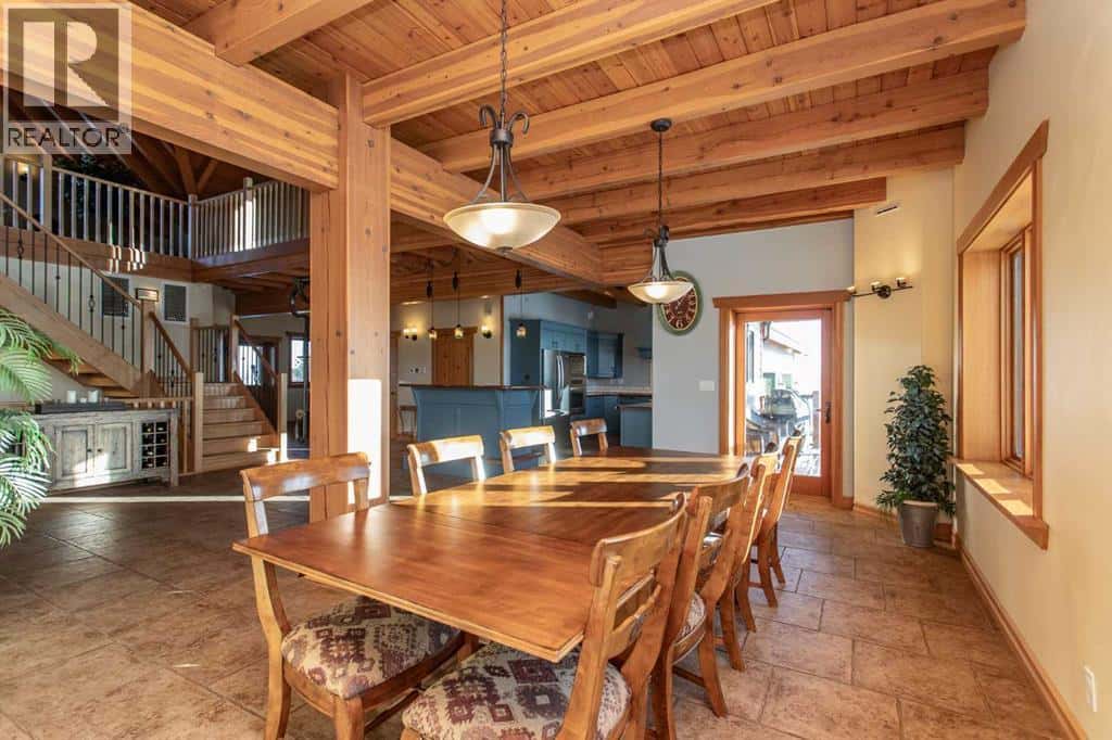 41115 Range Road 272 — Rural Lacombe County, Alberta - Photo 5 of 50