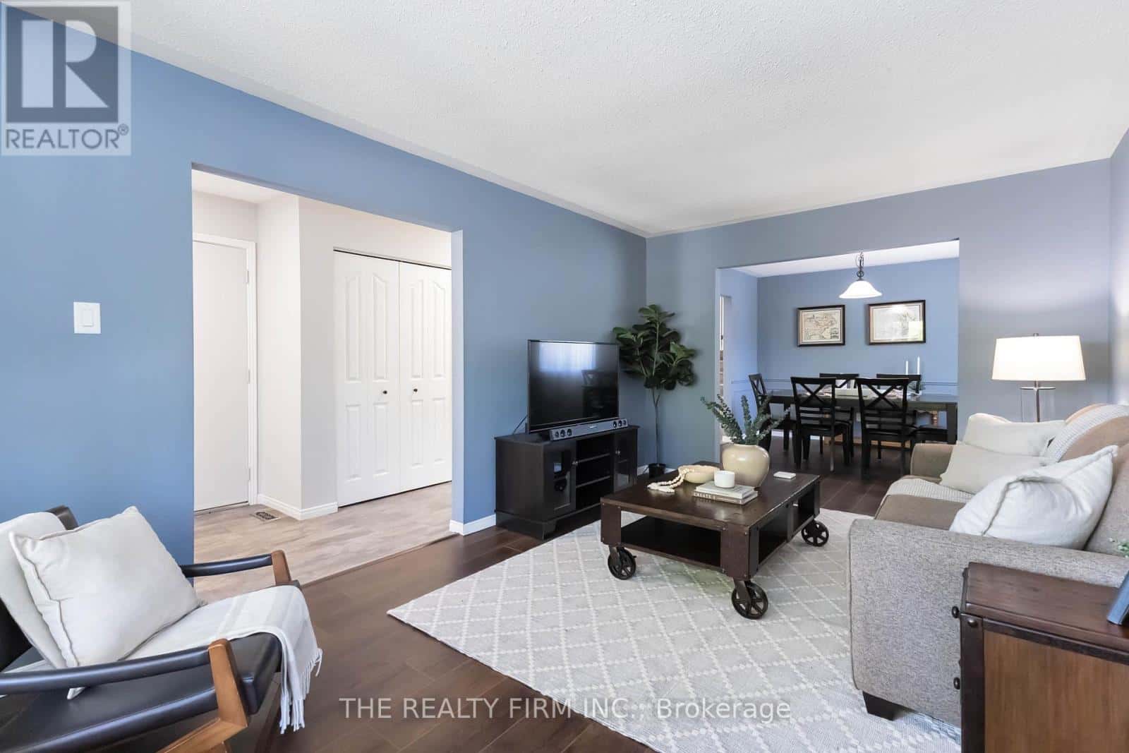 1060 GUILDWOOD BOULEVARD — London North (North M), Ontario - Photo 5 of 50