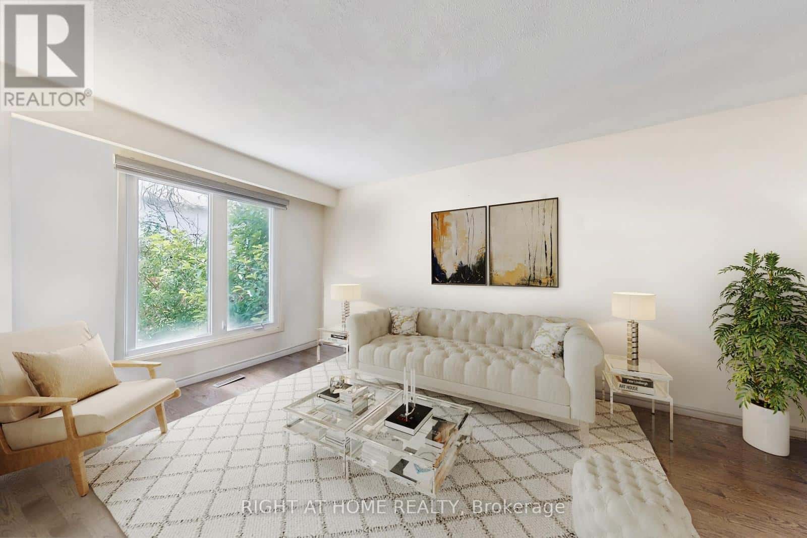 9 FESTIVAL DRIVE — Toronto (Westminster-Branson), Ontario - Photo 5 of 32