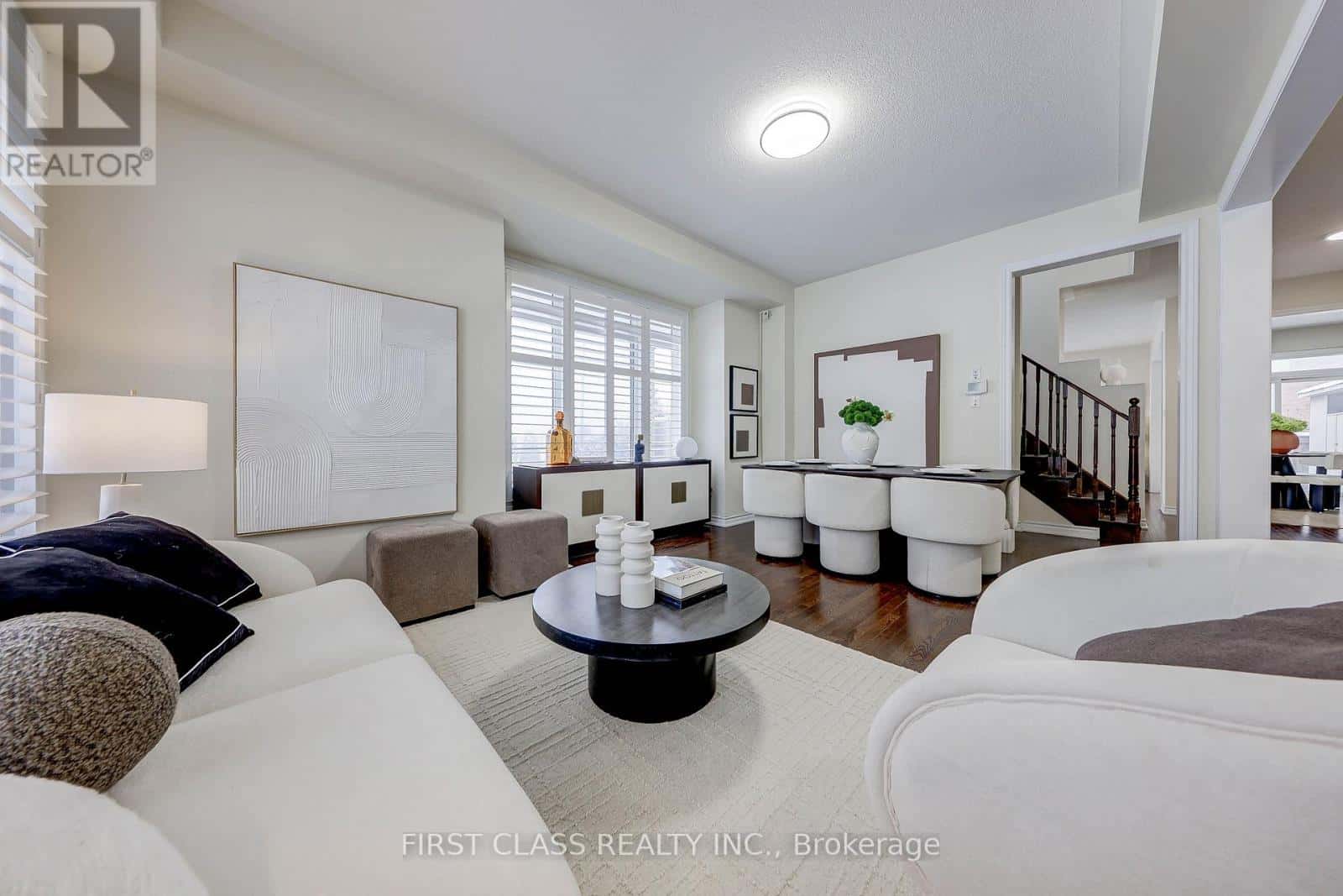 2 JAMES PARROTT AVENUE — Markham (Wismer), Ontario - Photo 3 of 26