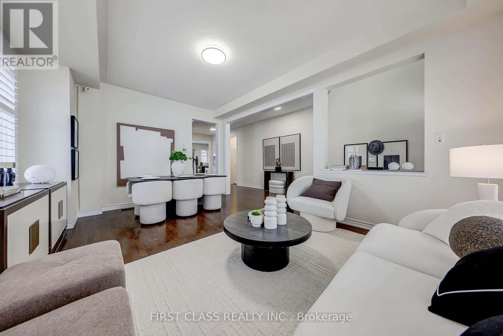 2 JAMES PARROTT AVENUE — Markham (Wismer), Ontario - Photo 4 of 26