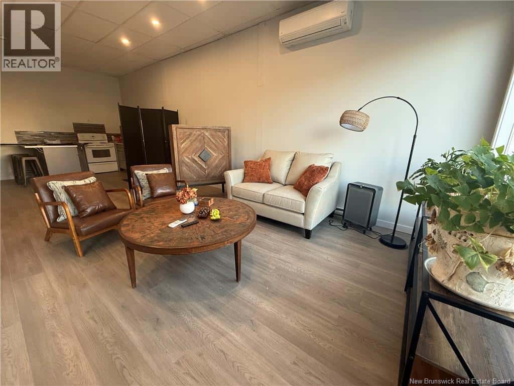 26-28 Cunard Street — Miramichi, New Brunswick - Photo 5 of 38