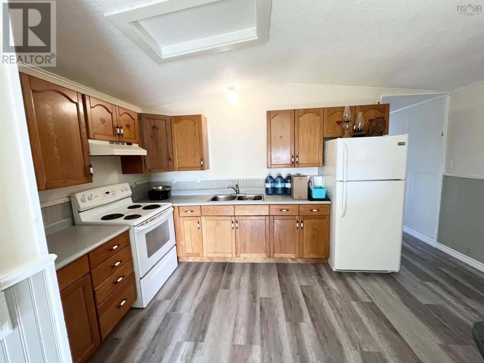 23 New Road — The Hawk, Nova Scotia - Photo 3 of 29