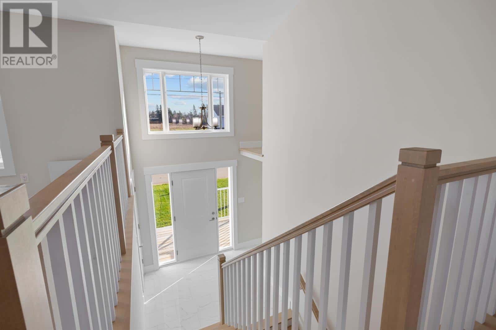 33 Bridget Drive — Charlottetown, Prince Edward Island - Photo 3 of 45