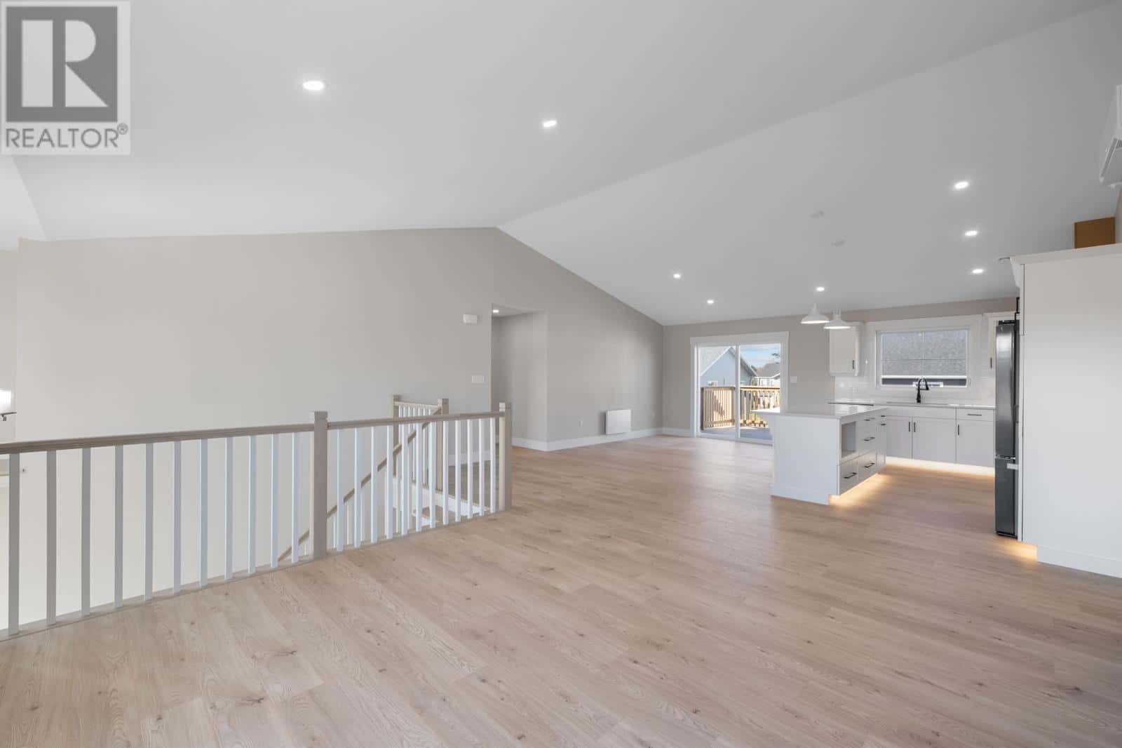 33 Bridget Drive — Charlottetown, Prince Edward Island - Photo 5 of 45