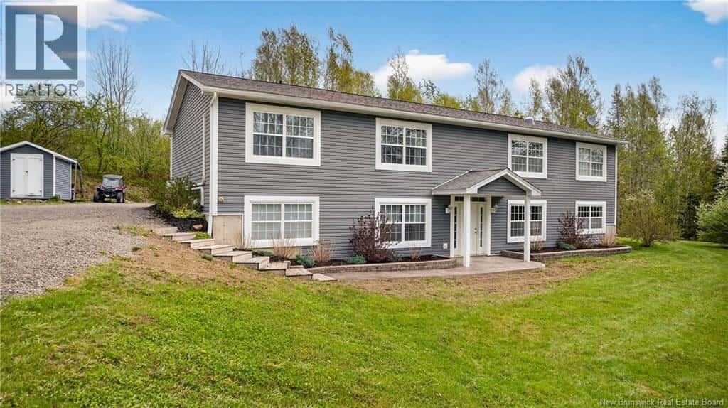 74 St David Ridge Road — Oak Bay, New Brunswick - Photo 2 of 50