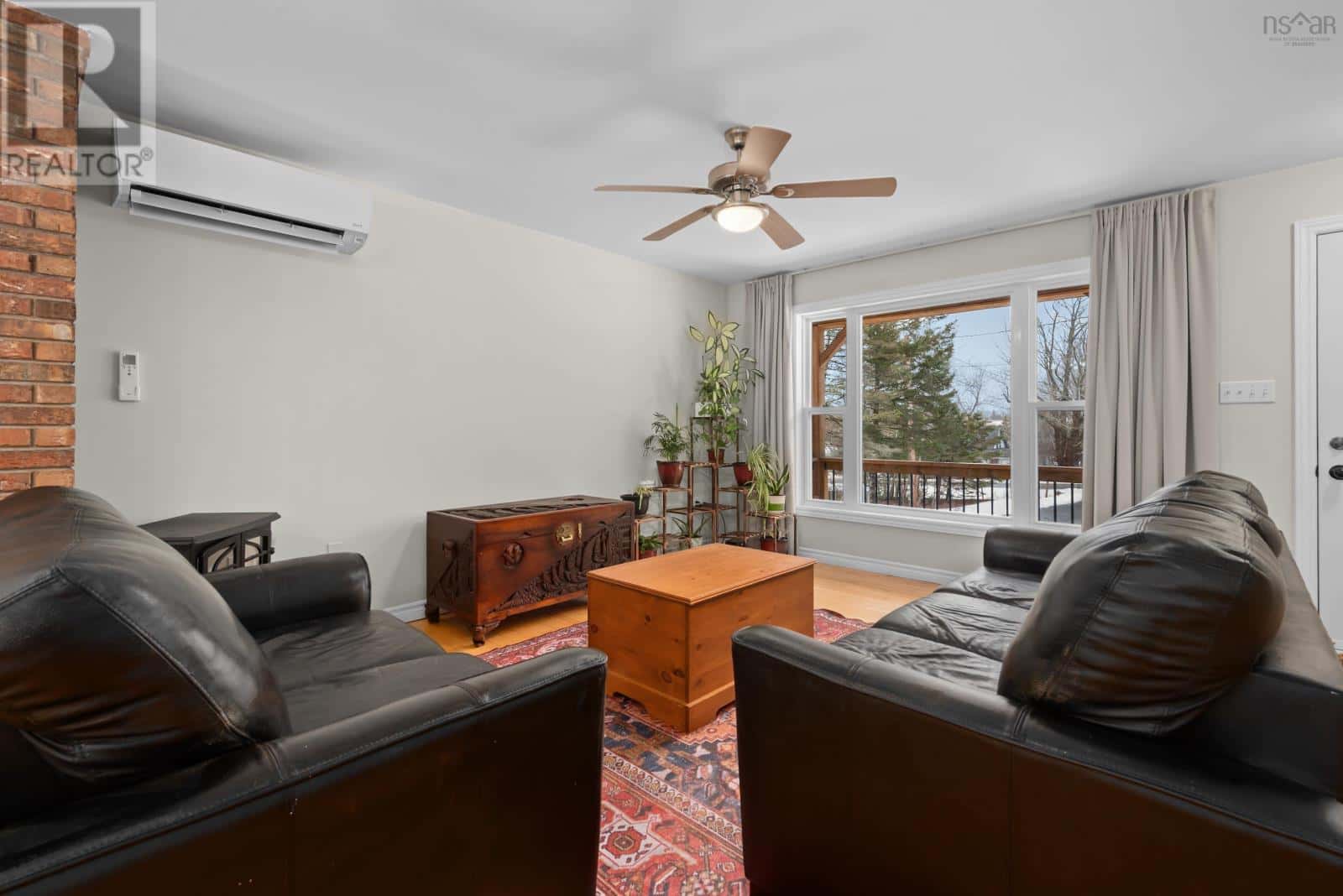 355 Oak Island Road — Avonport, Nova Scotia - Photo 4 of 32