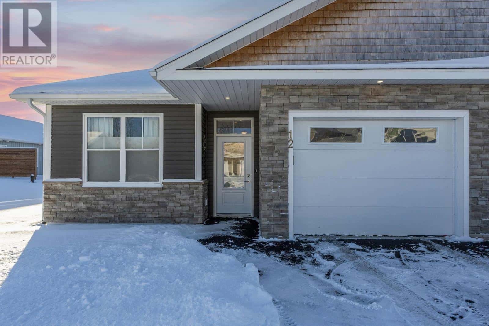 12 Gala Drive — Berwick, Nova Scotia - Photo 2 of 47