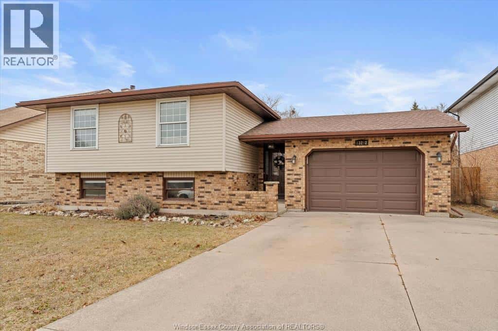 13292 ST. GREGORY'S ROAD — Tecumseh, Ontario - Photo 2 of 36