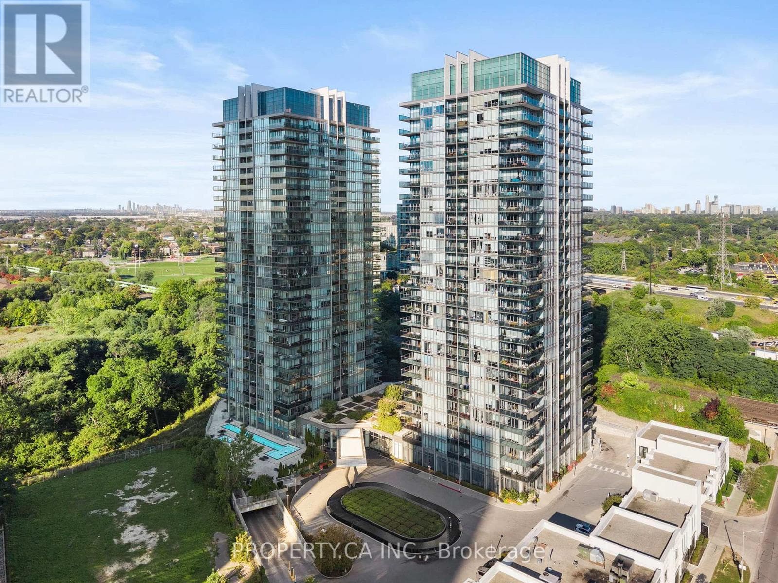 1211 - 90 PARK LAWN ROAD — Toronto (Mimico), Ontario - Main photo