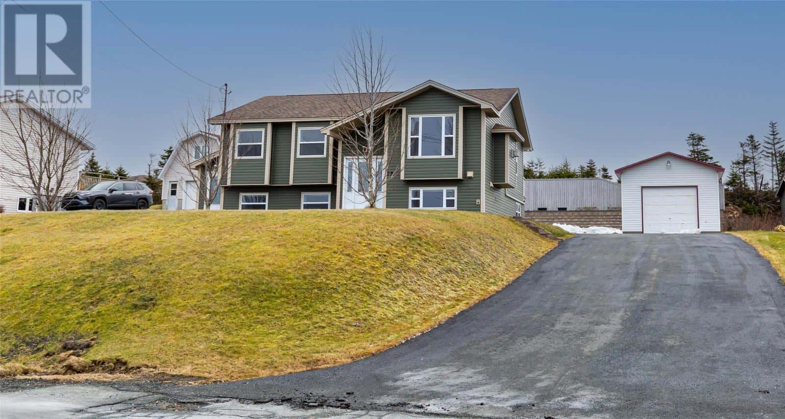 28 Milton Road — Paradise, Newfoundland & Labrador - Photo 4 of 49