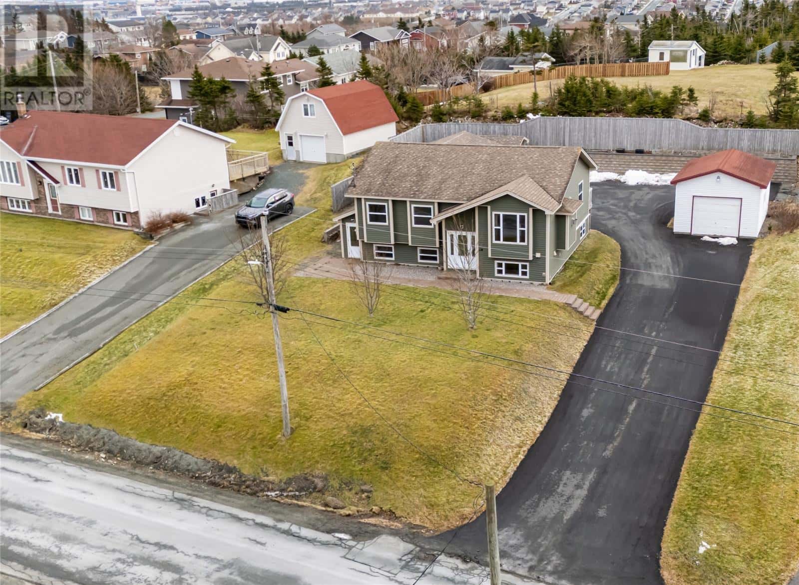 28 Milton Road — Paradise, Newfoundland & Labrador - Photo 5 of 49