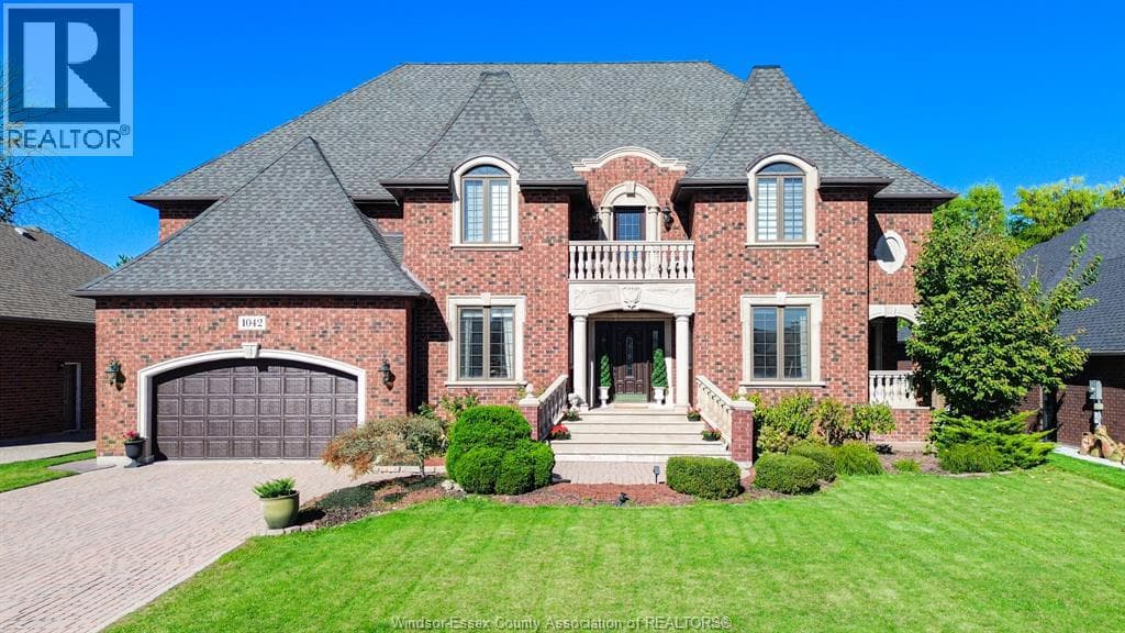 1042 HUNTINGTON — Lakeshore, Ontario - Main photo