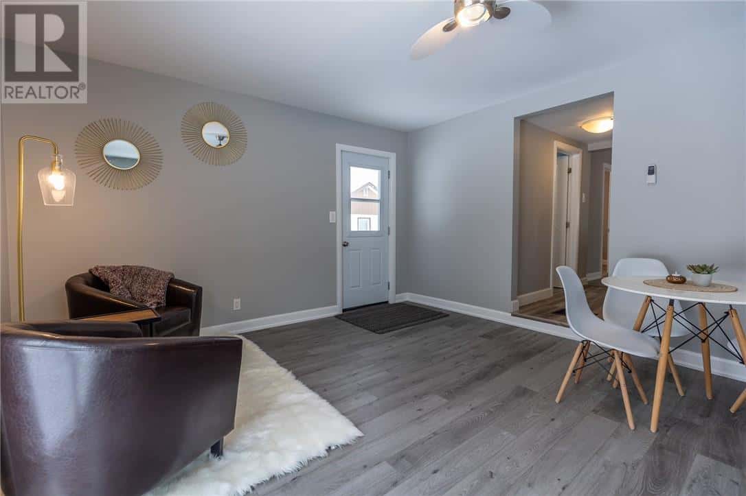 389 Albert Street — Espanola, Ontario - Photo 5 of 35