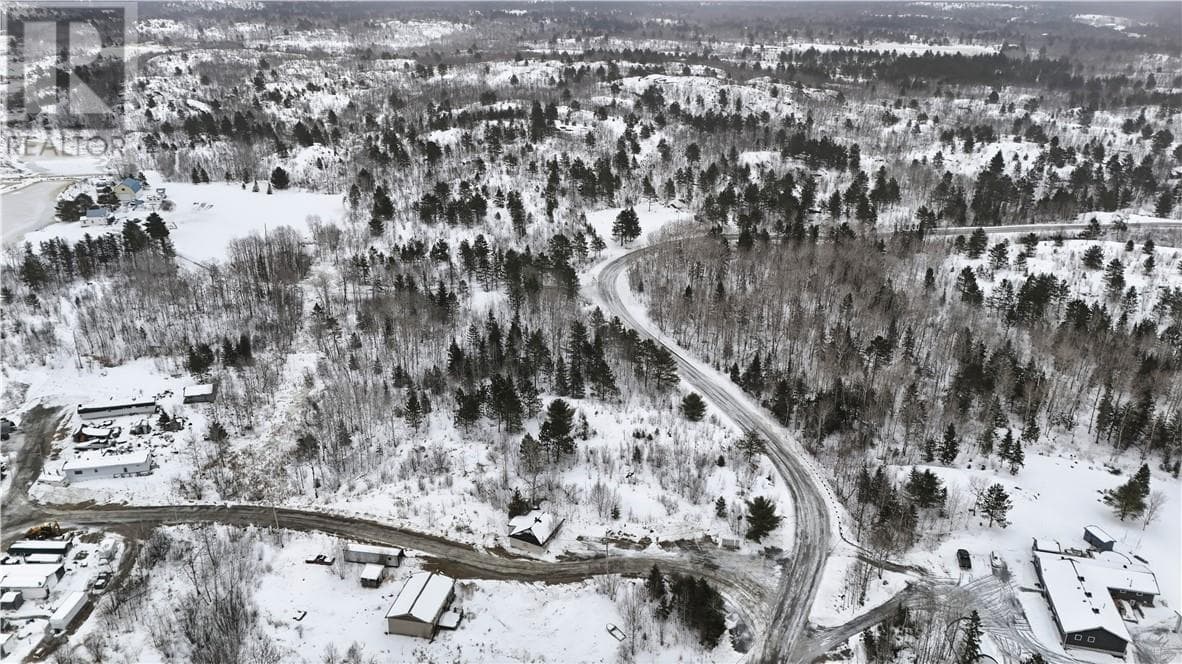 411 Dryden Road — Wahnapitae, Ontario - Main photo