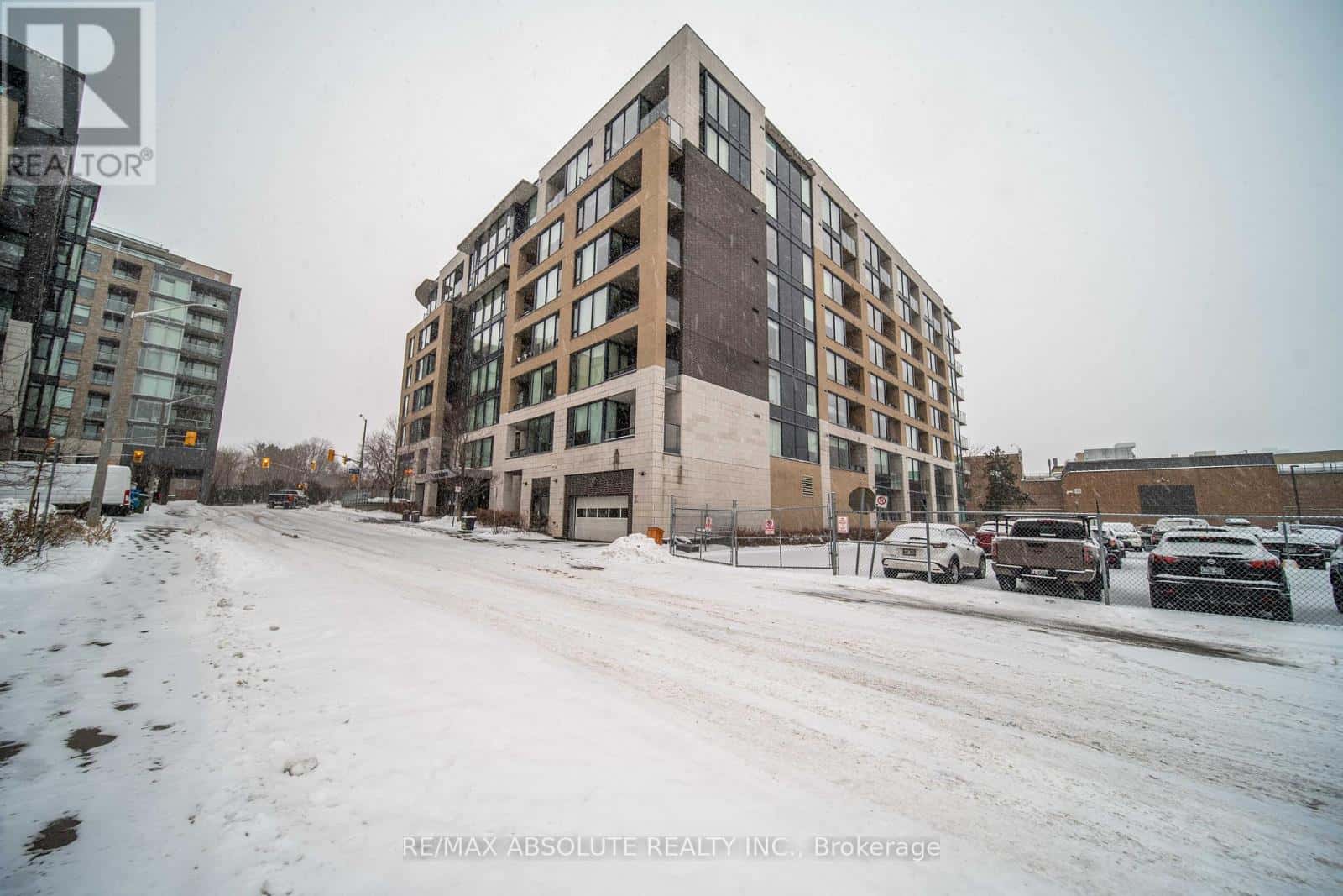 607 - 360 PATRICIA AVENUE — Ottawa, Ontario - Photo 3 of 29