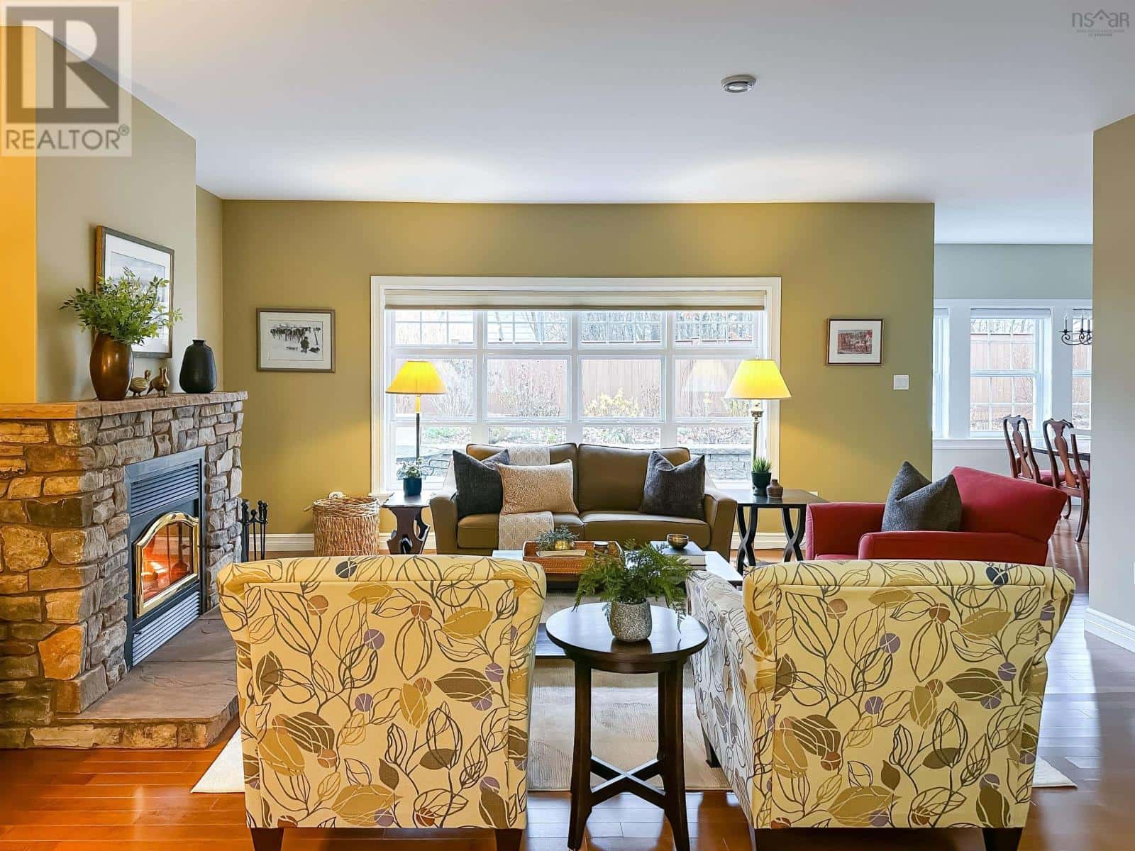 93 MacDonald Park Road — Kentville, Nova Scotia - Photo 4 of 50